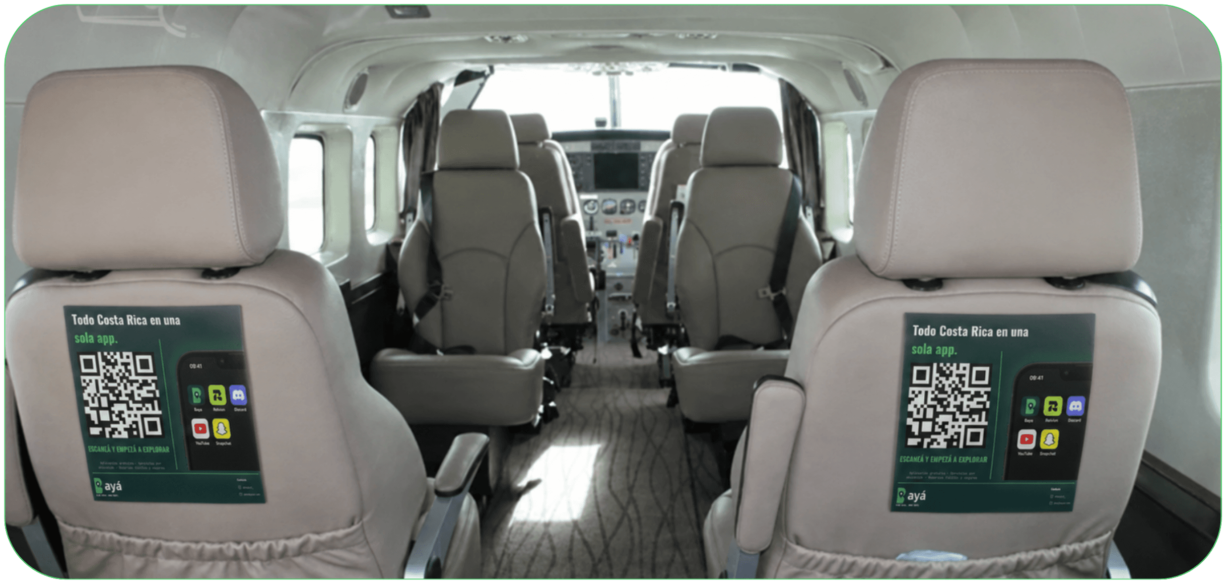Código QR de BAYÁ en el asiento de una avioneta